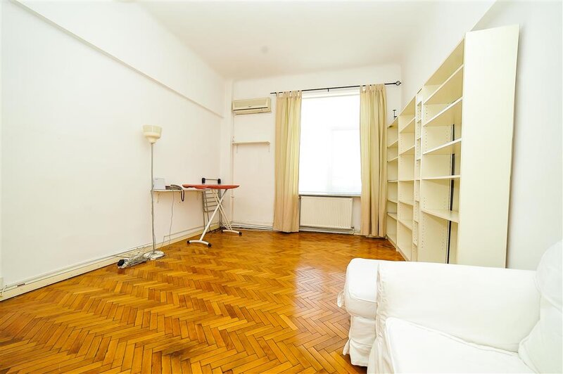 Rond Cosbuc, Piata Regina Maria, Bd. Libertatii